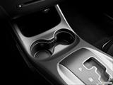  Cup holders photo