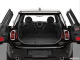  Hatchback & SUV rear angle photo