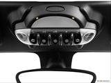  Courtesy lamps/ceiling controls photo