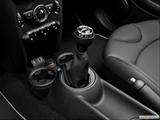  Gear shifter/center console photo