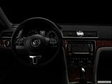  Centered wide dash shot photo
