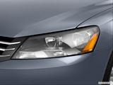  Drivers Side Headlight photo