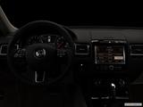 Centered wide dash shot photo