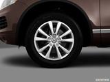  Front Drivers side wheel at profile photo