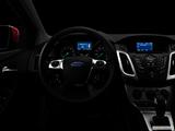  Centered wide dash shot photo