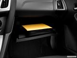  Glove box open photo