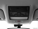  Courtesy lamps/ceiling controls photo