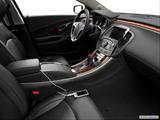  Zune and auxiliary jack photo