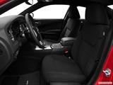  Front seats from Drivers Side photo
