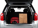  Trunk props photo
