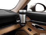  Cup holder prop (secondary) photo