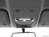  Courtesy lamps/ceiling controls photo