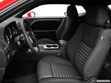  Front seats from Drivers Side photo