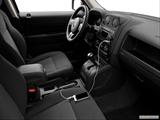  Zune and auxiliary jack photo