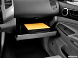  Glove box open photo