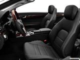  Front seats from Drivers Side photo