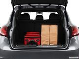  Trunk props photo
