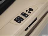 Driver's side inside window controls photo