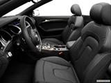  Front seats from Drivers Side photo