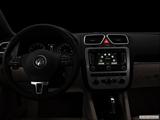  Centered wide dash shot photo