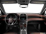  Dashboard, center console, gear shifter view photo