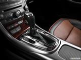  Gear shifter/center console photo