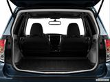  Hatchback & SUV rear angle photo