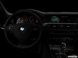  Centered wide dash shot photo