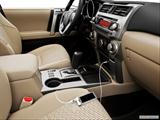  Zune and auxiliary jack photo