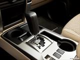  Gear shifter/center console photo