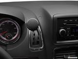  Gear shifter/center console photo