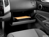  Glove box open photo