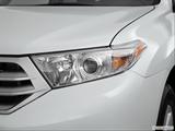  Drivers Side Headlight photo