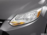  Drivers Side Headlight photo