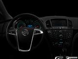 Centered wide dash shot photo