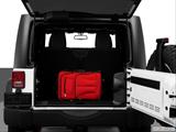  Trunk props photo