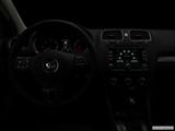  Centered wide dash shot photo