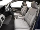  Front seats from Drivers Side photo