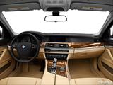  Dashboard, center console, gear shifter view photo