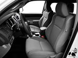  Front seats from Drivers Side photo