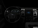  Centered wide dash shot photo