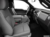  Passenger seat photo