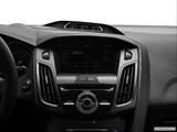  Stereo controls photo