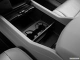  Cup holders photo