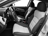 Front seats from Drivers Side photo