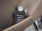  Cup holder prop (tertiary) photo