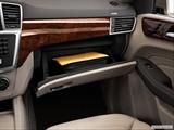  Glove box open photo