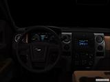  Centered wide dash shot photo