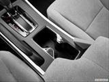  Cup holders photo