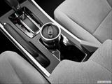  Cup holder prop (primary) photo